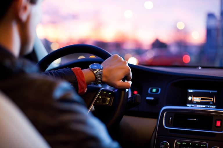 Pourquoi louer un taxi avec un chauffeur ?